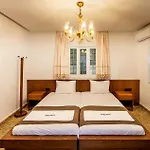 Diamante Guest House-ground Дом отдыха *