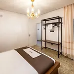 Diamante Guest House-ground Дом отдыха Фамагуста