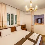 Дом отдыха Diamante Guest House-ground