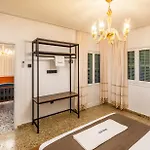 Дом отдыха Diamante Guest House-ground *
