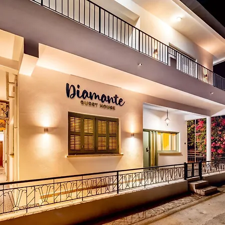 Diamante Guest House-ground بيت للعطل