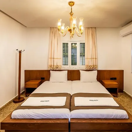 Diamante Guest House-ground Сasa de vacaciones *