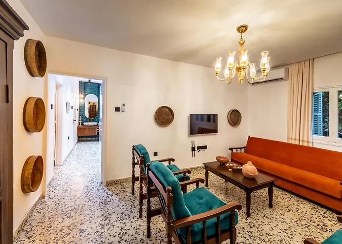 Diamante Guest House-ground *